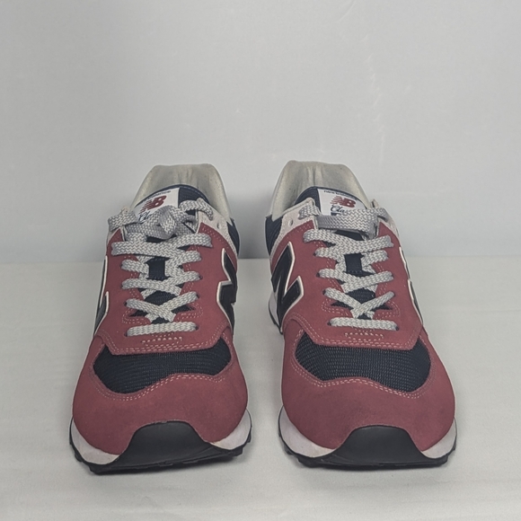 NEW New Balance Mens 574 V2 Evergreen Suede Sneaker sz 11 burgundy/grey - Picture 3 of 4